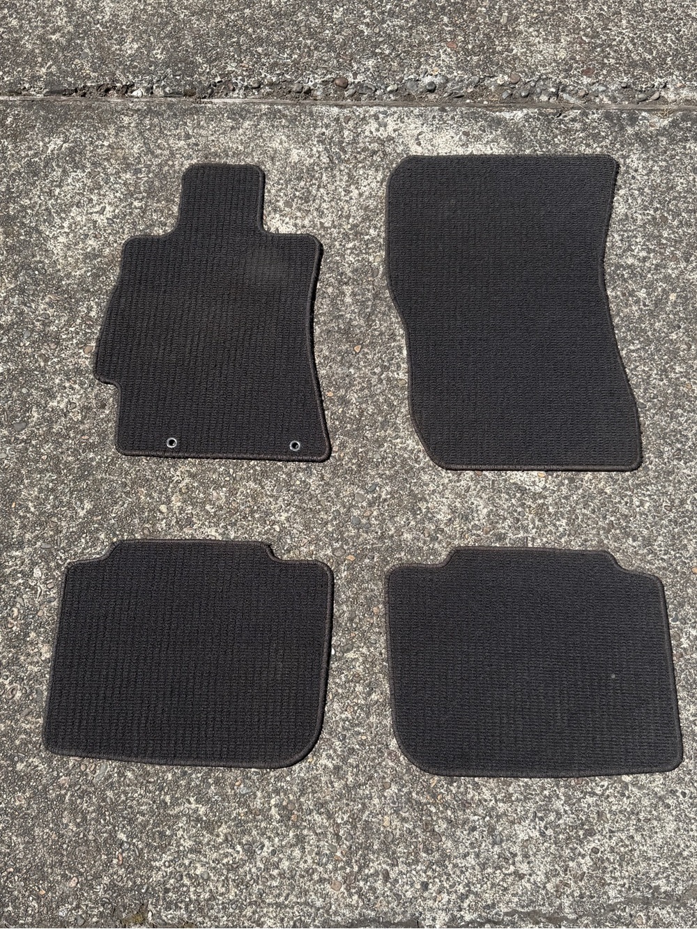 OEM Subaru Outback Carpet Floor Mats Fits 2010-14